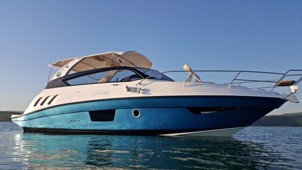 TRITON 350 TARGA